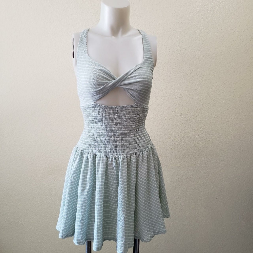 Princess Polly ARDEN MINI DRESS SAGE used size 0